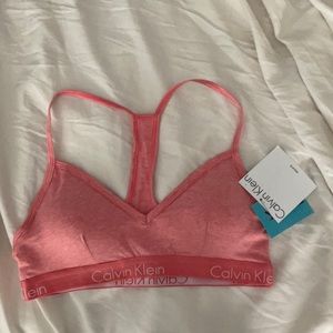 NEVER WORN W/ TAGS Pink Calvin Klein Bra